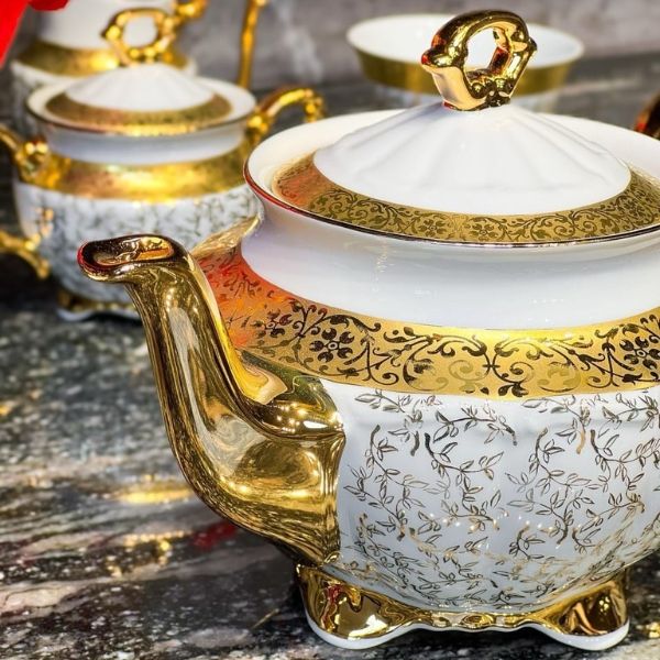 Bộ trà sứ dây vàng 15 món chất liệu cao cấp và bền màu