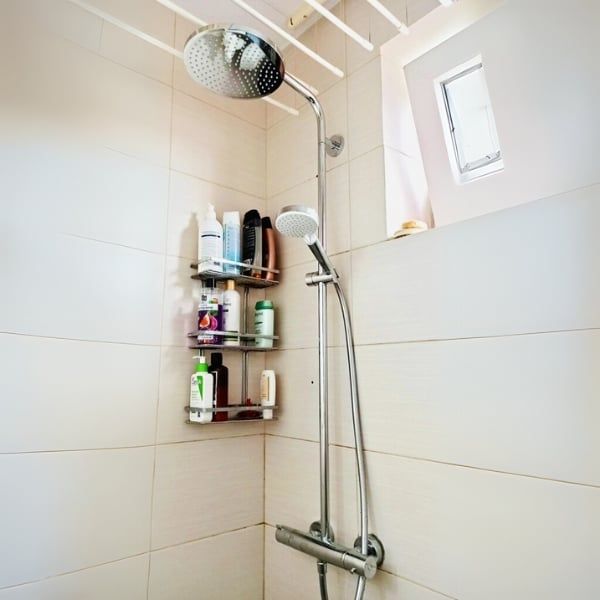 Bộ Vòi Sen Tắm Hansgrohe Crometta S 240 Kiểu dáng của sen cây Hansgrohe Raindance Select S 240: Cây sen tắm đứng