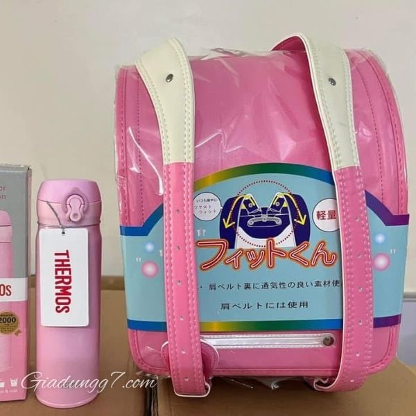 Cặp chống gù Nhật Bản Randosell dành cho học sinh tiểu học