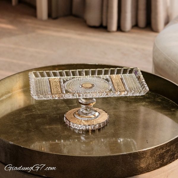 Chân bồng chữ nhật Ales Zverina Felicie Romantic 35.5cm – Tinh hoa nghệ thuật thủ công từ Bohemia Crystal