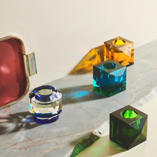 Chân nến tealight Ophelia Reflections Copenhagen được chế tác từ pha lê, sự hoà quyện hoàn hảo giữa sáng và tối