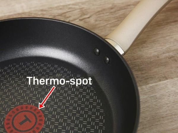 Chảo rán Tefal Sensations Thiết kế gọn đẹp, tinh xảo, màu sắc sang trọng