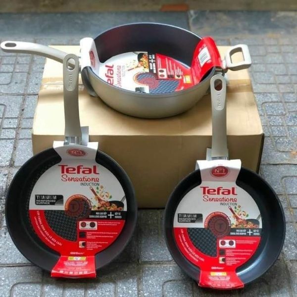 Chảo chiên Tefal Sensations size 24cm - 26cm - 28cm thích hợp để bạn lựa chọn phù hợp với gia đình.