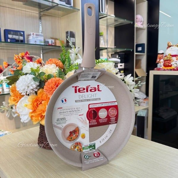 Chảo chống dính Tefal Delight 28cm Lớp phủ chống dính an toàn và cam kết chất lượng
