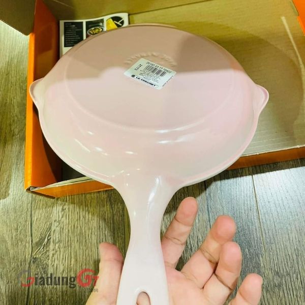 Chảo nướng gang Le Creuset 23cm tráng men dễ lau chùi, an toàn với máy rửa chén