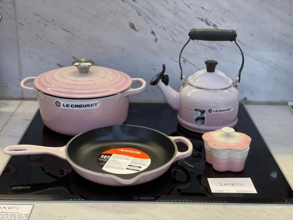 Chảo gang tròn Le Creuset 23cm nhiều màu