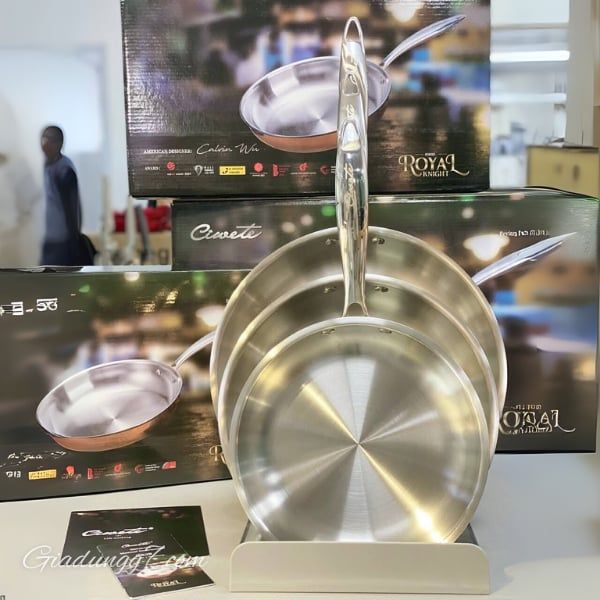 Chảo Inox Ciwete Royal Knight có các đường kính 20cm/ 24cm/ 28cm - Màu Vàng Đồng – Sự Lựa Chọn Tinh Tế Cho Nhà Bếp Của Bạn