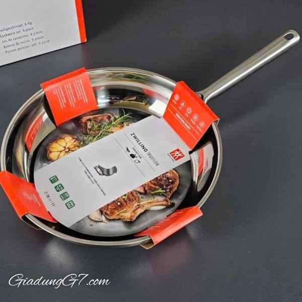 Tay cầm Chảo Zwilling TrueFlow 28cm được thiết kế theo nguyên lý công thái học