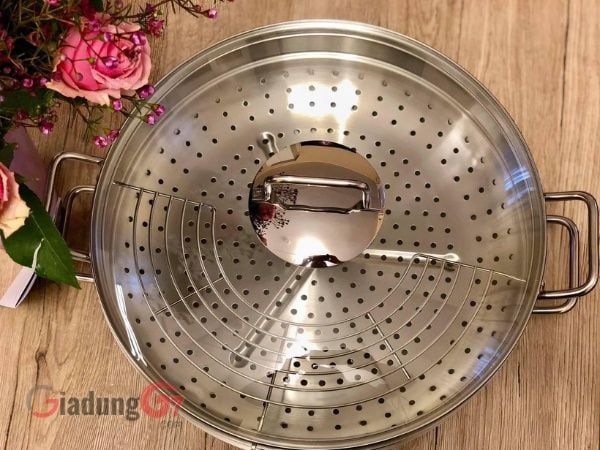 Chảo sâu lòng WMF Wok Macao 36cm có Chất liệu cao cấp tiện lợi hơn khi nấu nướng