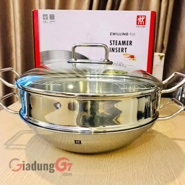 Chảo Zwilling Plus 32cm kèm xửng hấp lý tưởng để chế biến các món
