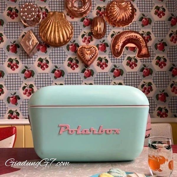 Hộp giữ nhiệt Polarbox 20 lít Thiết kế theo phong cách cổ điển pha chút hiện đại.