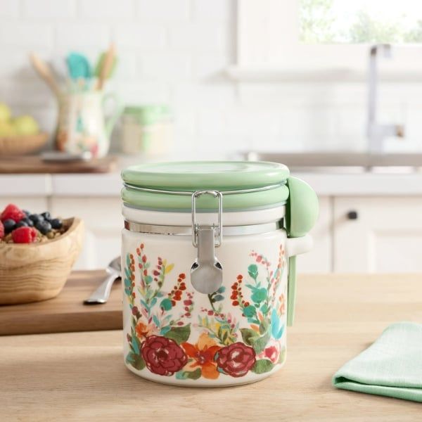 Hũ sứ The Pioneer Women Painted Meadow 1 lít đựng trà cà phê kèm thìa – Quyến Rũ Và Tiện Dụng Cho Mọi Căn Bếp