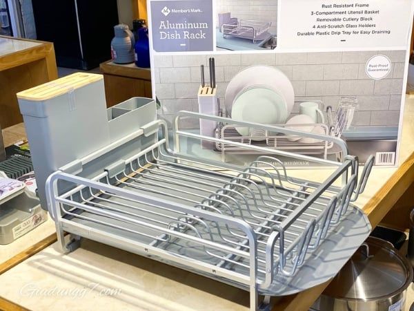 Kệ úp bát đĩa Member's Mark Aluminum Dish Rack có giá úp cốc & cắm dao - Màu Xám