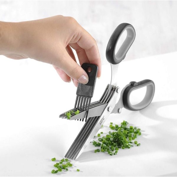 Kéo cắt vụn Gefu Thiết kế năm lưỡi dao giúp tăng năng suất của bạn lên gấp bốn lần.