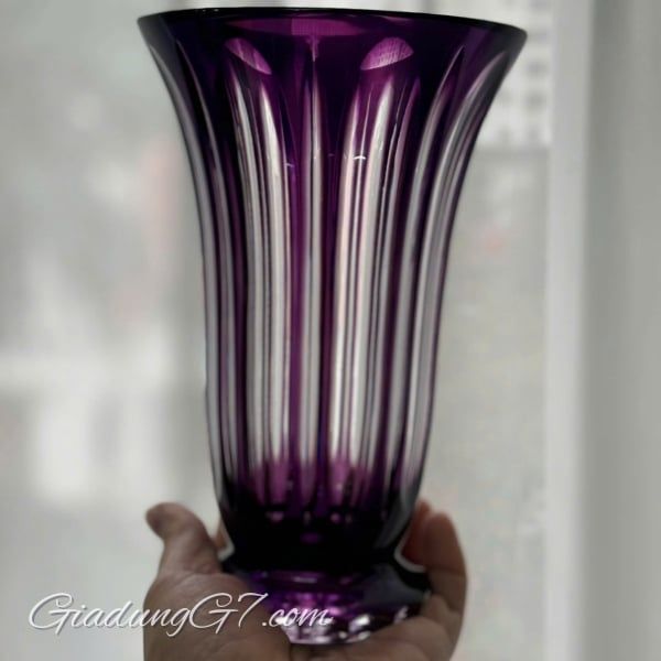 Lọ hoa pha lê Bohemia M57 29.5cm màu tím có chân đế