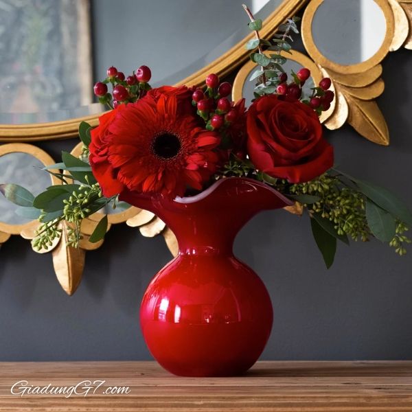 Lọ hoa pha lê IVV Primula đỏ Có thể dùng hàng ngày hoặc làm đồ decor trang trí