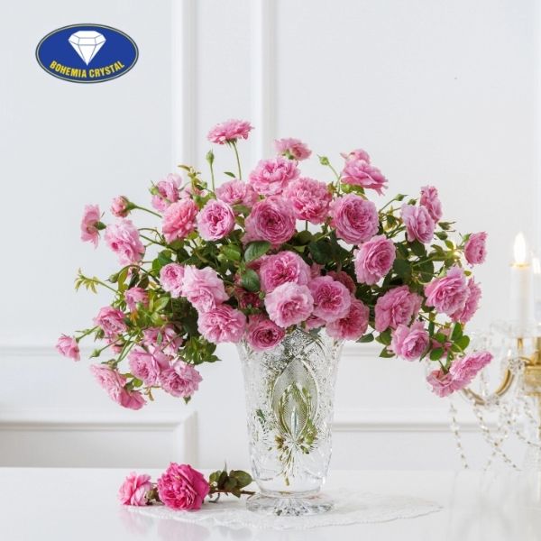 Lọ hoa pha lê mài Bohemia Classic 56 cao 20.5cm Chất liệu pha lê không chì, có chất lượng và độ bóng tuyệt hảo