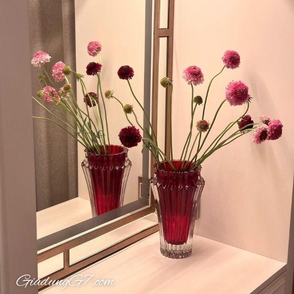 Lọ hoa Rogaska Crown Jewel 25cm Đáp Ứng Nhu Cầu Trang Trí Và Quà Tặng Đặc Biệt