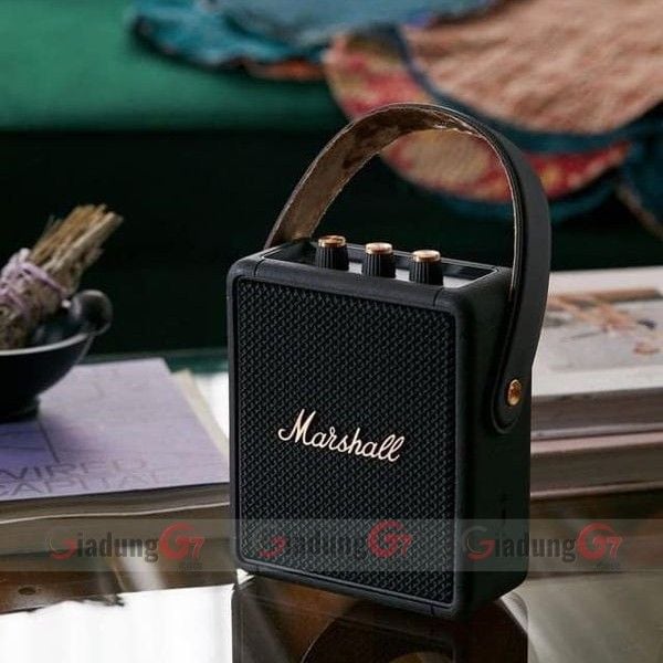 Loa bluetooth Marshall StockWell II được trang bị công nghệ Bluetooth v5.0 mới nhất, hỗ trợ stream nhạc không dây chất lượng cao từ các thiết bị di động rất dễ dàng và tiện dụng.