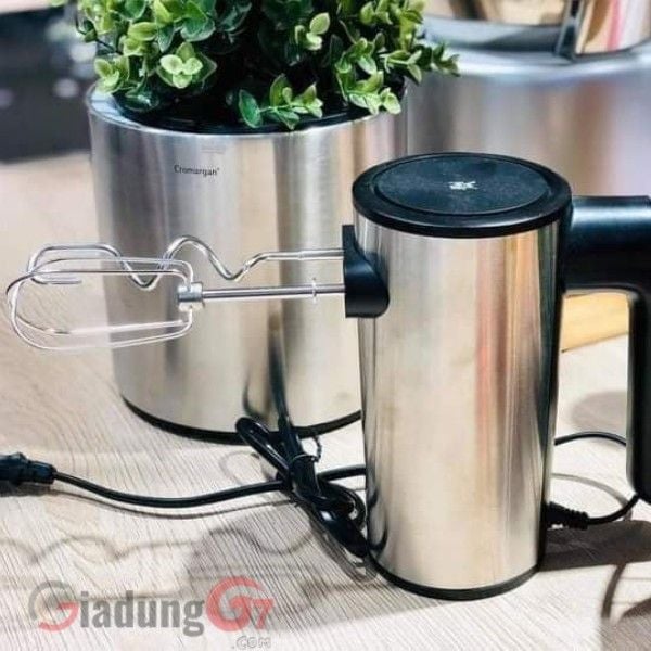 Máy đánh trứng WMF Kult X Handmixer Edition là sản phẩm thích hợp giúp bạn làm ra nhiều món ngon tráng miệng mỗi ngày. Thiết kế tạo ấn tượng về mặt kỹ thuật và hình ảnh.