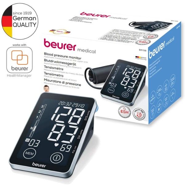 Máy đo huyết áp kỹ thuật số Beurer BM 58 có màn hình cảm ứng lớn và thuận tiện để đọc.