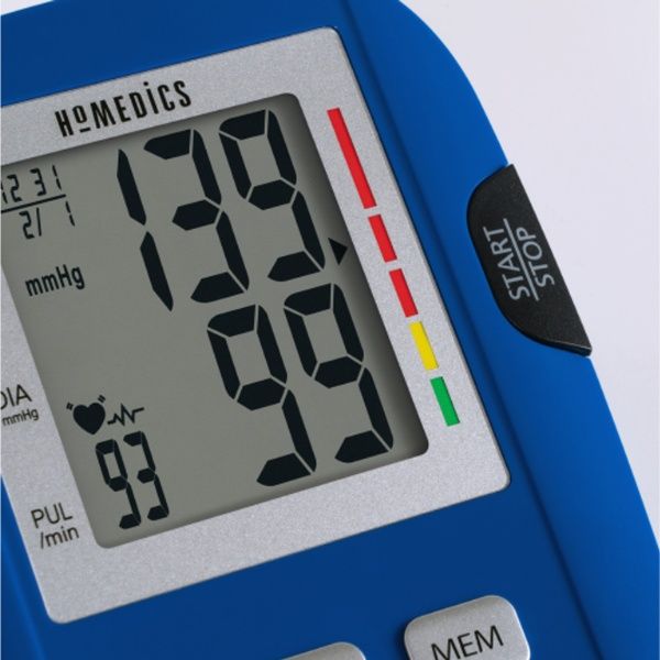 Máy đo huyết áp HoMedics BPW065 cho kết quả đo nhanh và chính xác với công nghệ đo bắp tay, hiển thị chỉ báo màu cảnh báo huyết áp