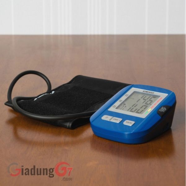 Máy đo huyết áp điện tử bắp tay HoMedics BPA-0200 sử dụng pin thuận tiện để mang đi lại