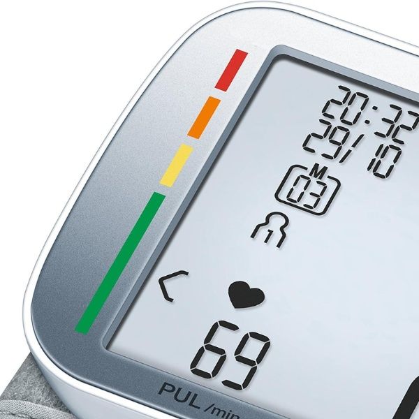 Máy đo huyết áp cổ tay Beurer BC50 có màn hình lớn và cảnh báo nhịp tim bất thường