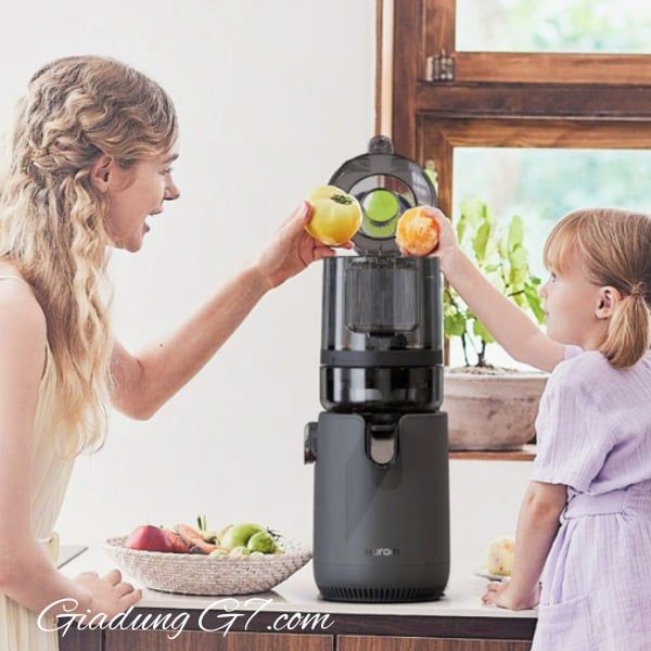 Máy ép chậm Hurom E50ST An Toàn Và Tiện Lợi