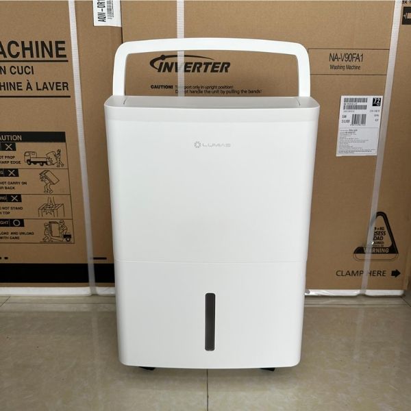Máy hút ẩm Lumias NWT D2 Plus 20L Với 325W, máy có khả năng hút ẩm lên đến 20L/ngày