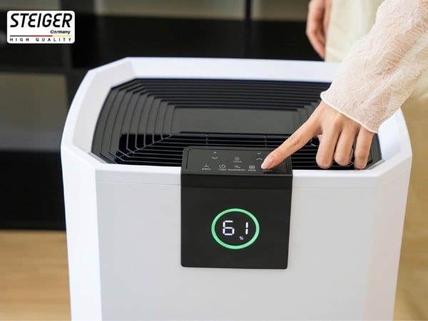 Máy hút ẩm Steiger STG 855BW 55L Làm Việc Êm Ái, Độ Ồn Thấp (<50dB)