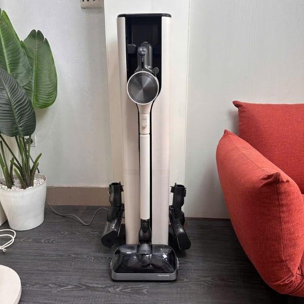 Máy hút bụi cầm tay LG CordZero A9T ULTRA Động cơ không chổi Smart Inverter Motor cho lực hút mạnh mẽ, làm sạch tối đa