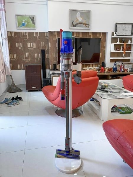 Máy hút bụi Dyson V12 Detect Slim Fluffy chắc chắn là một sự lựa chọn tuyệt vời cho gia đình bạn