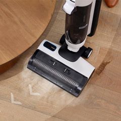 Máy hút bụi lau sàn Tineco Floor One S5 lực kéo của động cơ và tay lái xoay