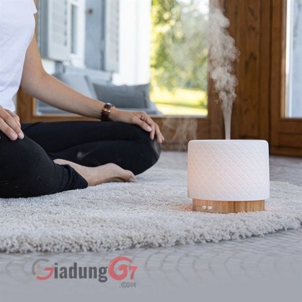 Máy khuếch tán tinh dầu Lanaform Moya với Ánh sáng khuếch tán có hai cường độ khác nhau và có chức năng giúp thư giãn và tập thở