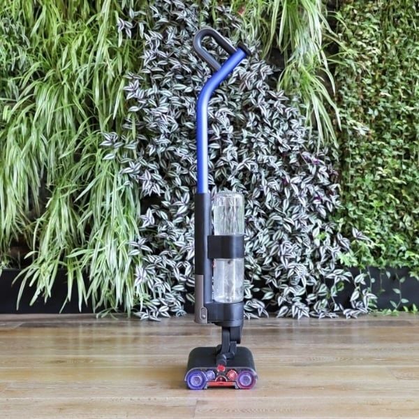 Máy lau nhà Dyson Wash G1 Loại bỏ hiệu quả các chất bẩn dính và cứng đầu