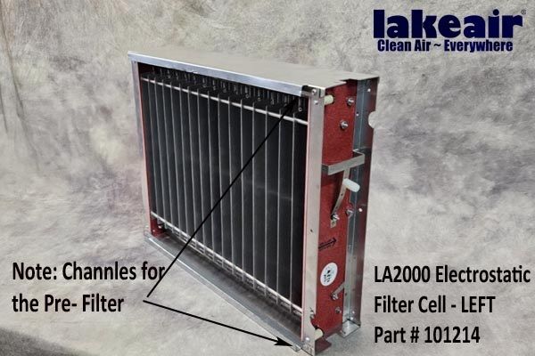 Máy lọc không khí tĩnh điện treo trần LakeAir LA2000 là dòng máy lọc không khí công nghiệp được thiết kế dạng hình khối có kích thước 55cm x 52cm x 48cm