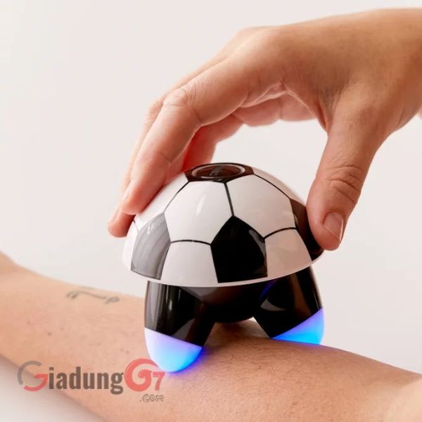 Máy massage cầm tay mini Homedics NOV-101 Play Ball với 3 đầu massage được chiếu sáng khi đang hoạt động