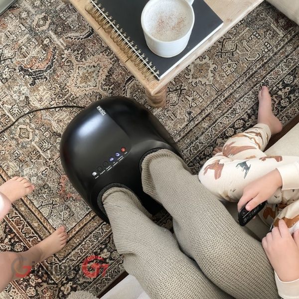 Máy massage chân Homedics FMS-360 cung cấp độ rung cường độ cao, shiatsu nhào sâu và cài đặt massage không khí nhịp nhàng