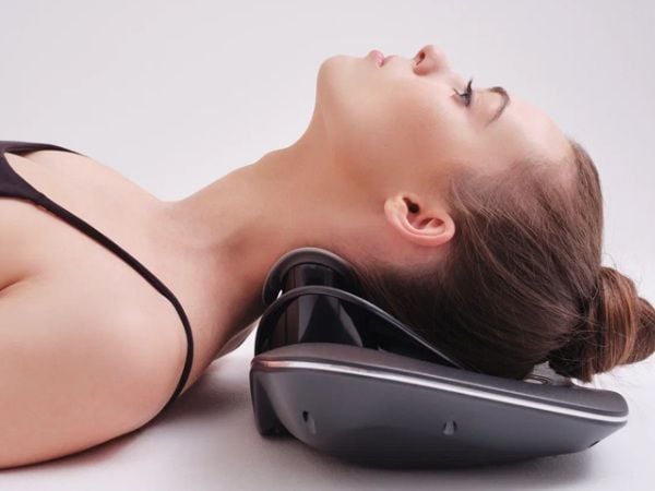 Máy massage cổ Alphay JKAH-3 với 3 cài đặt nhiệt độ có thể điều chỉnh, áp dụng liệu pháp nhiệt nhẹ nhàng cho cơ cổ bị đau