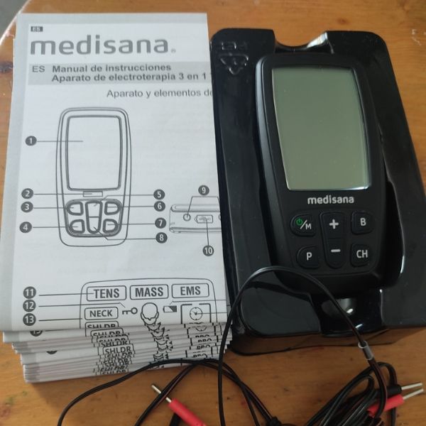 Máy massage xung điện Medisana 88348 TT205