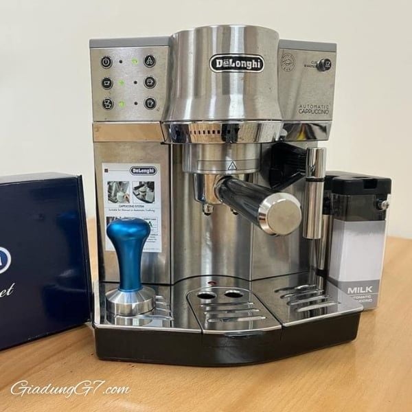 Máy pha cà phê Delonghi Espresso EC850.M - Màu bạc – máy pha cà phê tuyệt vời cho những ai thích cà phê sữa