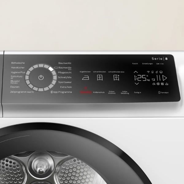 Máy sấy bơm nhiệt Bosch 9 kg WQB245B40 Series 8 với màn hình hiển thị led