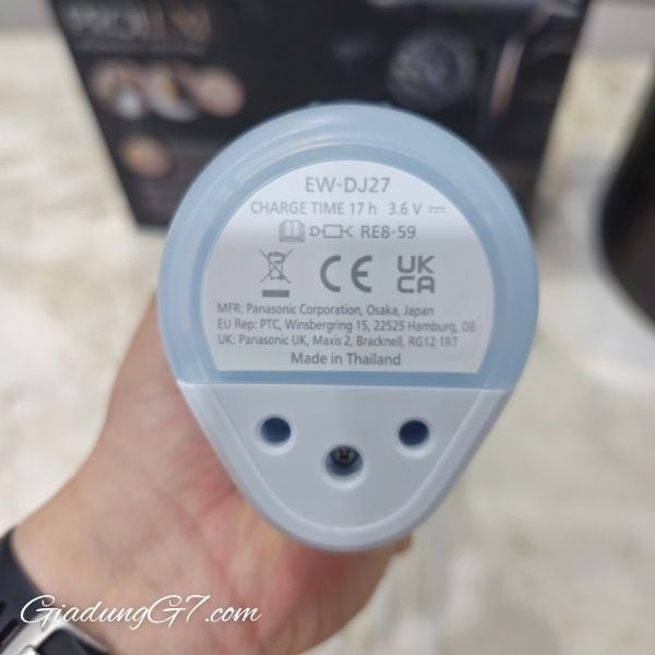 Biến đổi thói quen vệ sinh răng miệng của bạn với Máy tăm nước Panasonic EW DJ27 A303, hoàn hảo cho niềng răng và chăm sóc kẽ răng