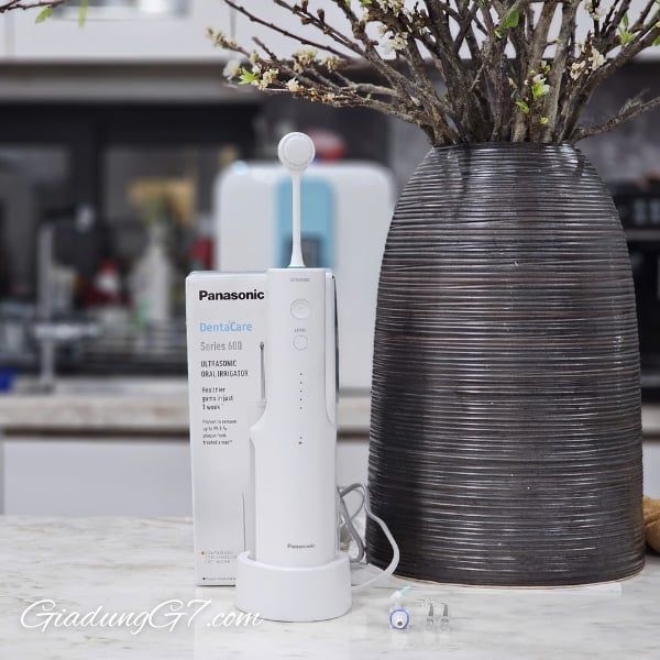 Máy tăm nước siêu âm Panasonic EW DJ67 W303 Series 600