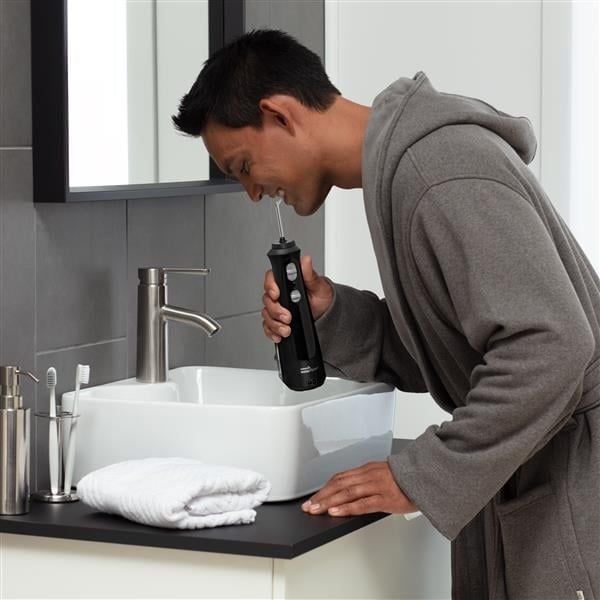 Máy Tăm Nước Waterpik Cordless WF-13 4 đầu tăm để chăm sóc răng miệng dễ dàng