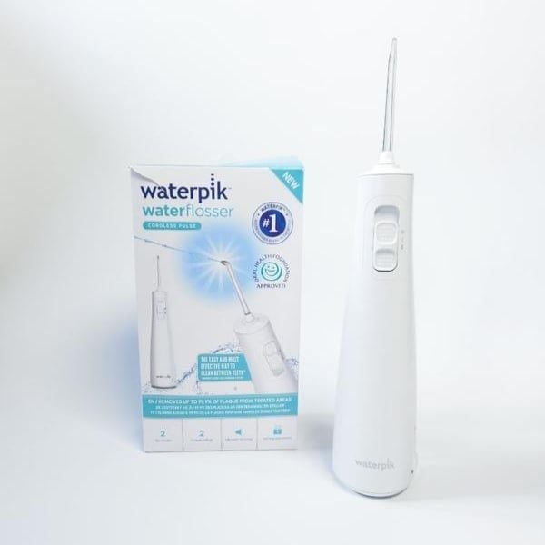 Máy tăm nước Waterpik Cordless WF-20 Hiệu quả làm sạch vượt trội