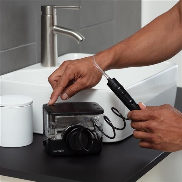 Máy tăm nước Waterpik WF-12 Hệ thống kiểm soát áp suất tiên tiến với 10 chế độ cài đặt