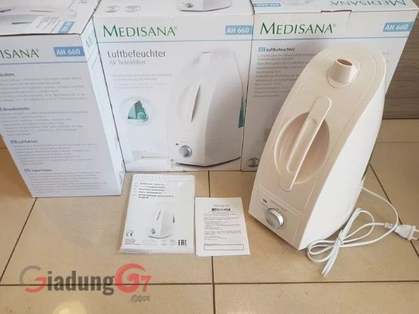 Máy tạo ẩm Medisana AH660 màu trắng là lựa chọn lý tưởng giúp cải thiện độ ẩm không khí, dưỡng ẩm cho da, giảm lượng bụi bẩn và vi khuẩn.