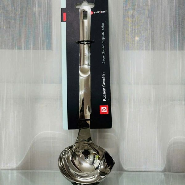 Muôi múc Steel Ladle Thương hiệu Đức Dễ dàng sử dụng với chiếc muôi thép không gỉ chắc chắn này.